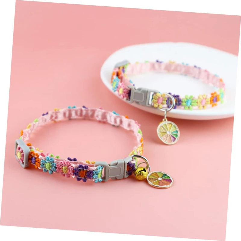 Haustierhalsband mit Glöckchen, Cartoon-Fußabdruck, buntes Hundehalsband für Welpen und Kätzchen, verstellbare Sicherheitsglocke, Ring, Halskette, Haustierzubehör