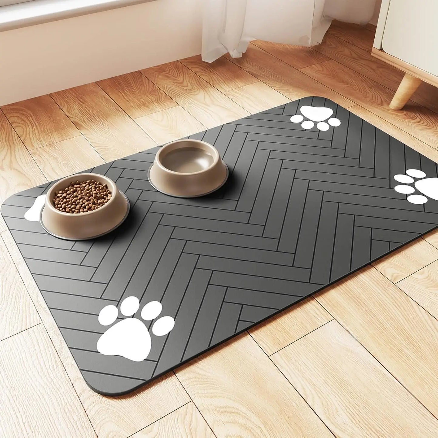 Absorbent Pet Feeding Mat – Keep Your Floors Clean & Dry