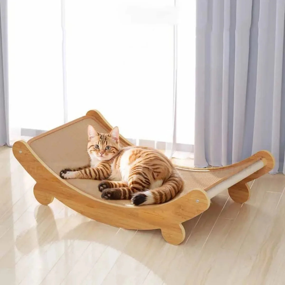 Wooden Cat Scratching Pad & Bed – Multi-Functional Comfort & Play