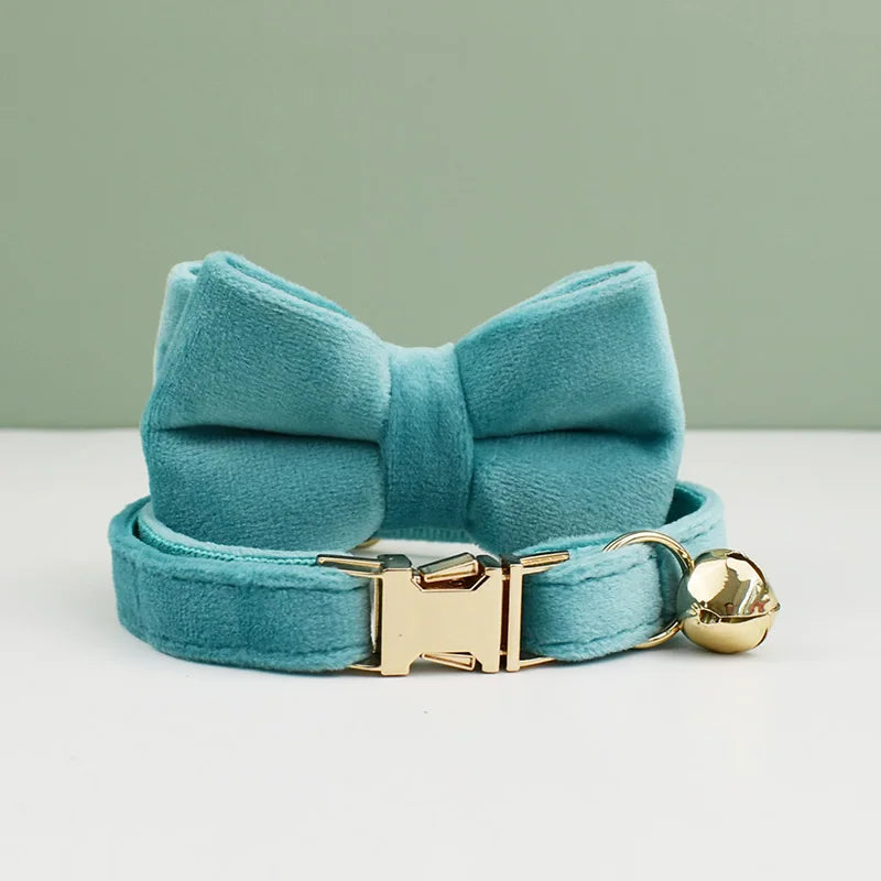 Velvet Cat Collar – Elegant, Soft & Comfortable