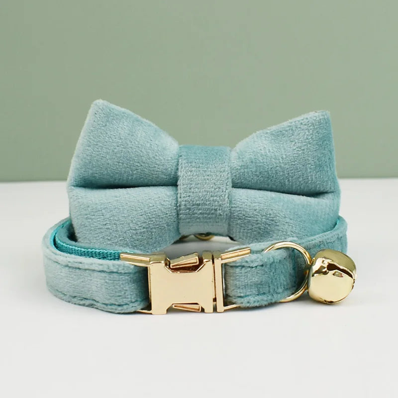 Velvet Cat Collar – Elegant, Soft & Comfortable